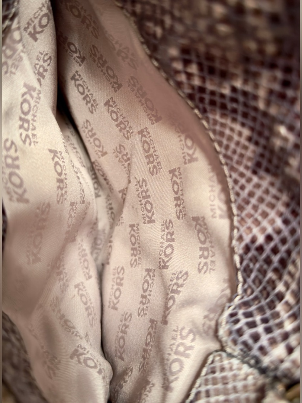 MICHAEL KORS  Fulton Logo Snake Print Crossbody Messenger Bag - Picture 9 of 11